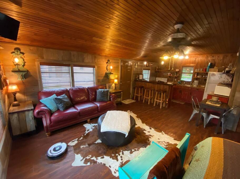 8Th St. Cowboy Haus I Biker Friendly I River Bandera Exteriör bild